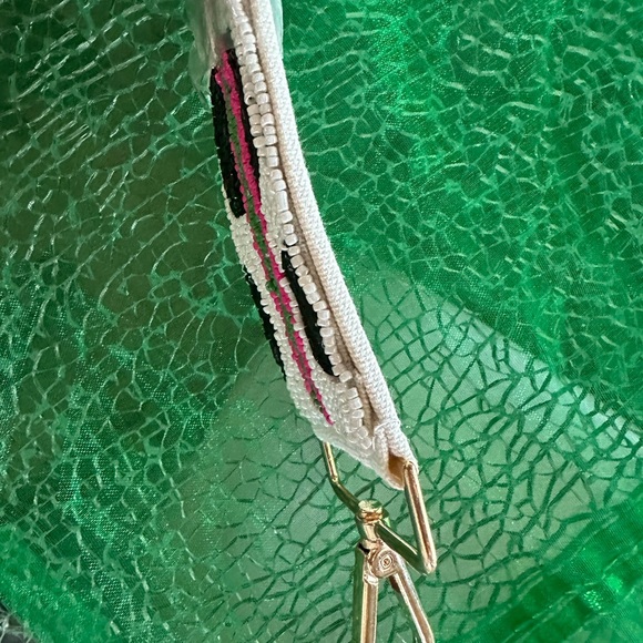 New Guitar Strap beaded design with white, black, pink and Green beads. - Picture 4 of 4